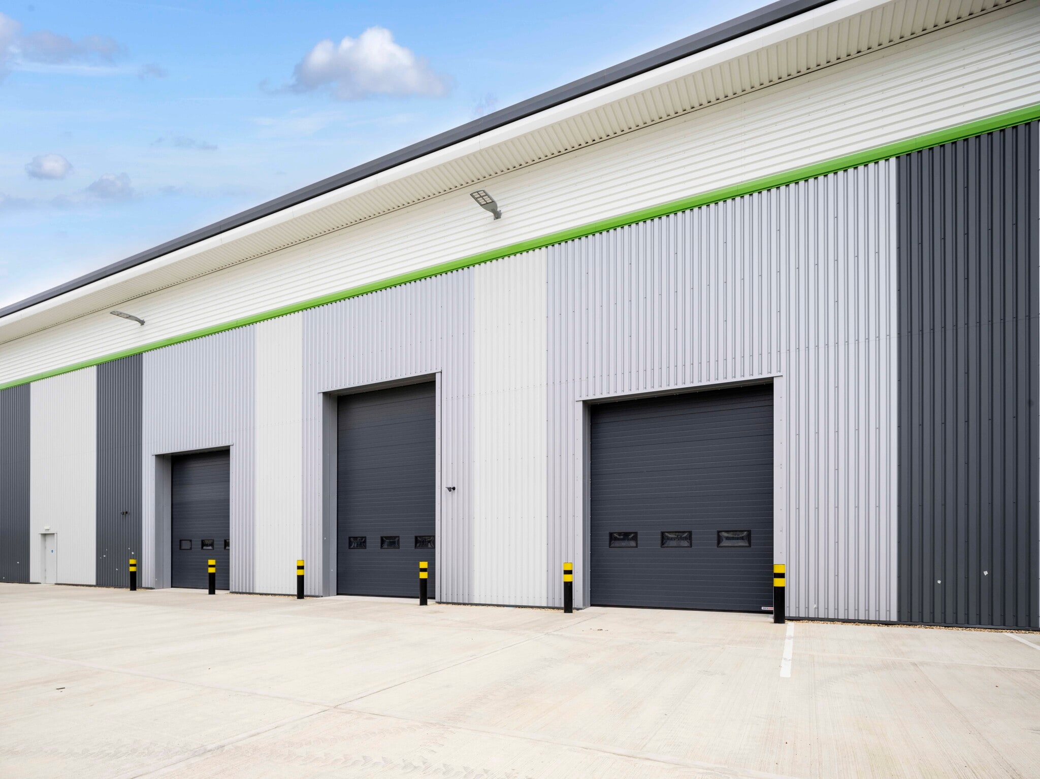 Fields Rd, Wootton for sale Building Photo- Image 1 of 1