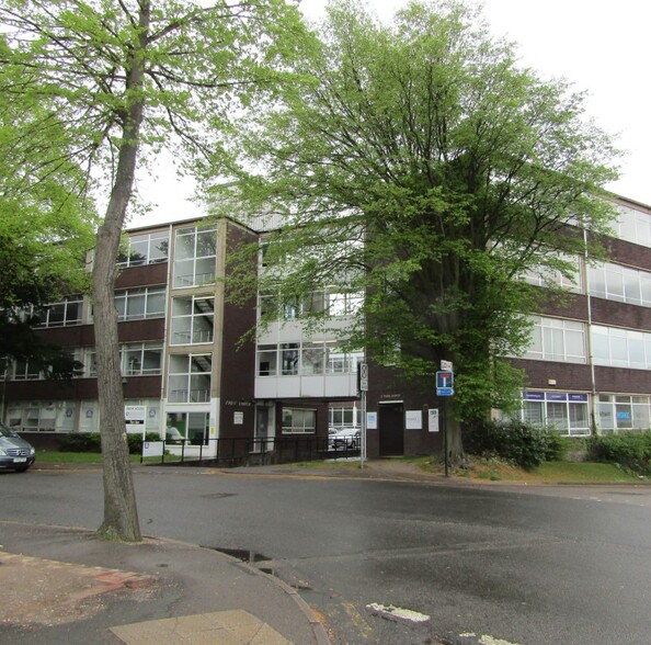 2 Station Sq, Coventry for rent - Primary Photo - Image 1 of 1