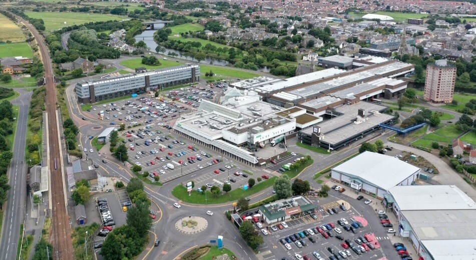 Riverside Way, Irvine for sale Building Photo- Image 1 of 1