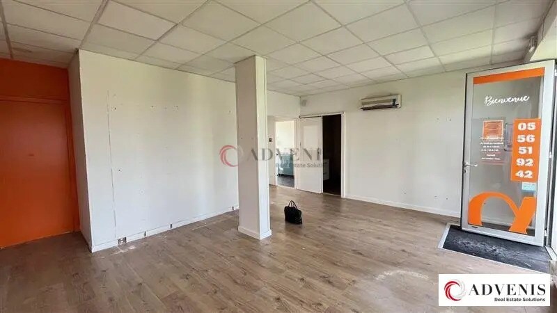 Retail in Mérignac to rent - Building Photo - Image 3 of 7