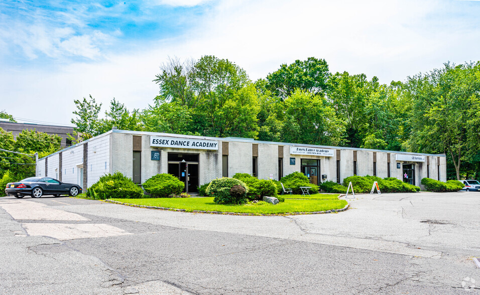 258-262 Us Highway 46, Fairfield, NJ for sale - Primary Photo - Image 1 of 1