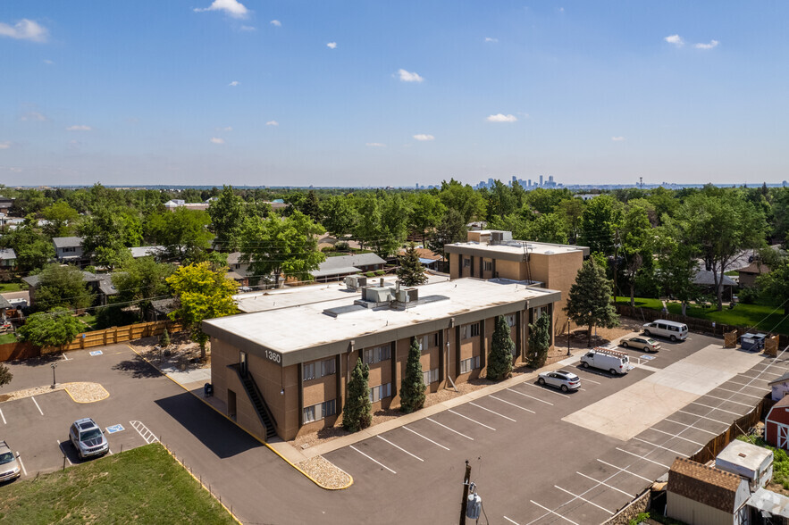 1360 S Wadsworth Blvd, Lakewood, CO for sale - Primary Photo - Image 1 of 17