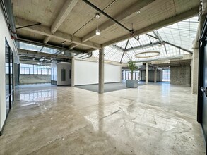 671 Mill St, Los Angeles, CA for rent Building Photo- Image 2 of 3