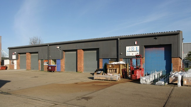 More details for Aston Rd, Bedford - Industrial to Rent