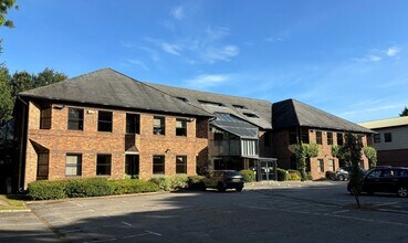 Otley Rd, Harrogate for rent Building Photo- Image 1 of 4