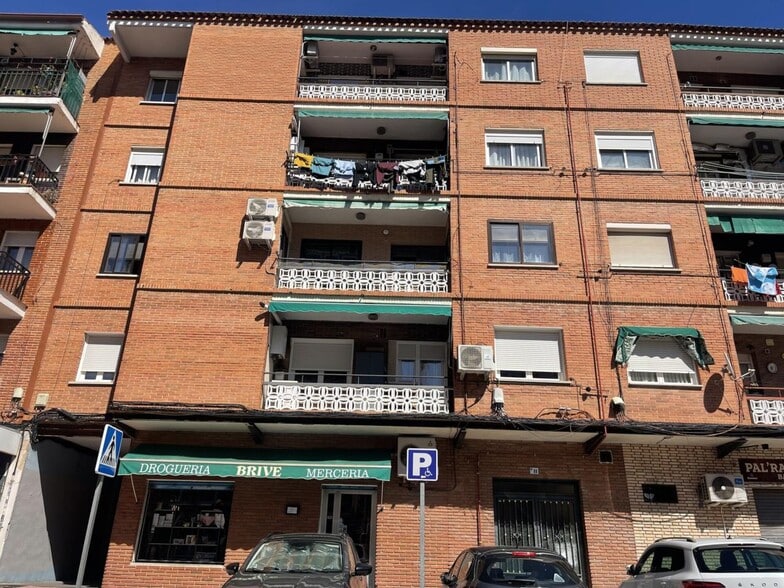 Calle de Brive, Toledo, Toledo to rent - Building Photo - Image 3 of 3
