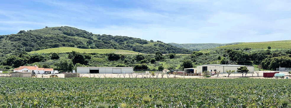 3925 Santa Rosa Rd, Lompoc, CA for sale - Primary Photo - Image 2 of 8