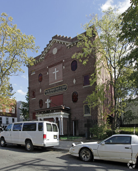 126 Rutgers Ave, Jersey City, NJ for sale - Primary Photo - Image 1 of 29