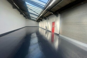 22 John Brannan Way, Bellshill to rent Interior Photo- Image 2 of 3