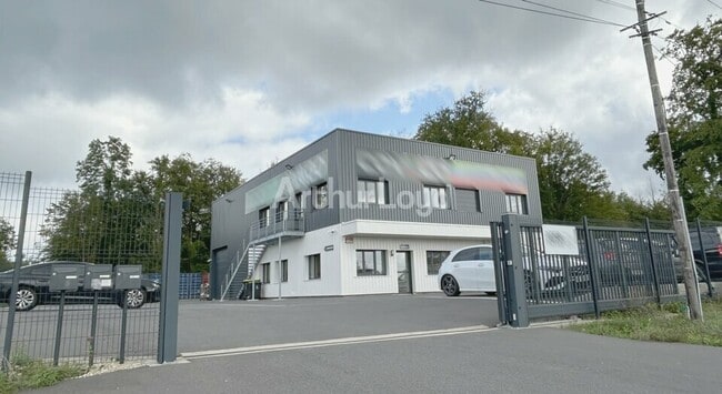 Location Bureaux 120 m²