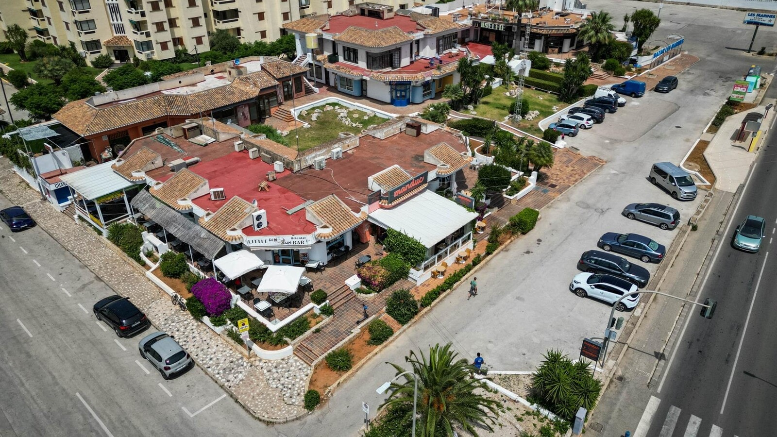 Dénia, ALI 03700 - - - Interior Photo - Image 1 of 23