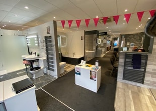 21-23 Washway Rd, Sale to rent Interior Photo- Image 2 of 2