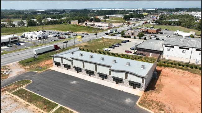 More details for 1963 SC-101, Greer, SC - Retail to Rent