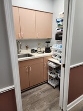 250-294 Mchenry Rd, Wheeling, IL to rent Interior Photo- Image 2 of 4