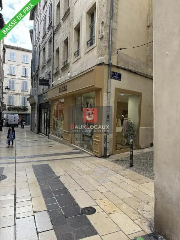 Location Commerce 45 m² - Photo 1