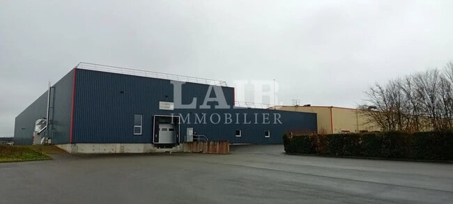 Vente Entrepôt 6 500 m²