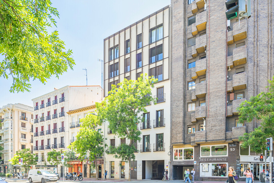 Residential in Madrid, MAD for sale - Primary Photo - Image 1 of 1