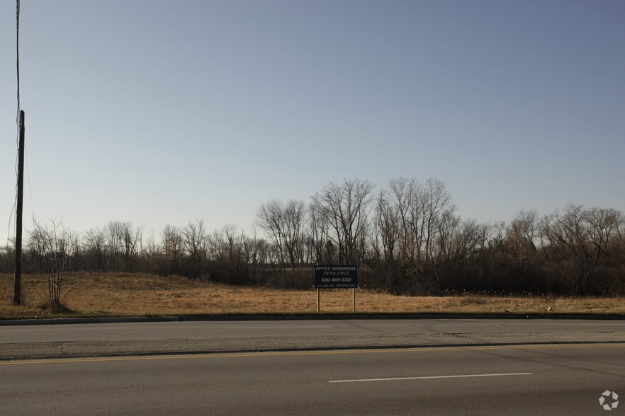 30W131 Roosevelt Rd, West Chicago, IL to rent - Building Photo - Image 2 of 3