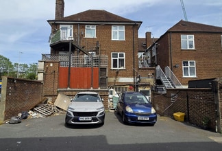 61-63 Watford Way, London to rent Building Photo- Image 2 of 2
