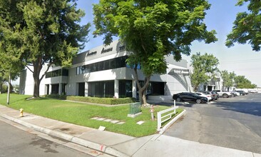 365 Cloverleaf Dr, Baldwin Park, CA for rent Building Photo- Image 2 of 2