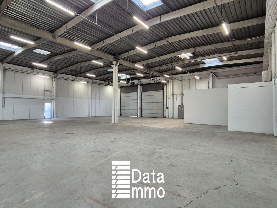 Light Industrial in Valenton to rent Building Photo- Image 1 of 8