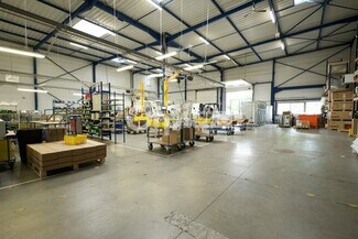 More details for 916 Rue De La Craz, Dagneux - Light Industrial to Rent