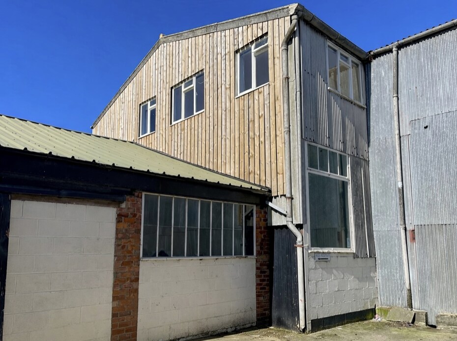 West Tanfield, North yorkshire, Ripon to rent Primary Photo- Image 1 of 2