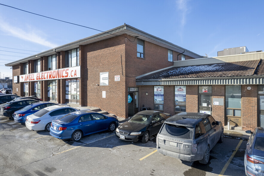 1515 Matheson Blvd E, Mississauga, ON for rent - Building Photo - Image 3 of 6