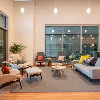 More details for 10058 102 St NW, Edmonton, AB - Co-working to Rent