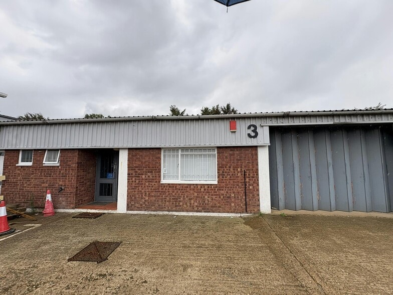 Shield Rd, Ashford to rent - Building Photo - Image 1 of 10