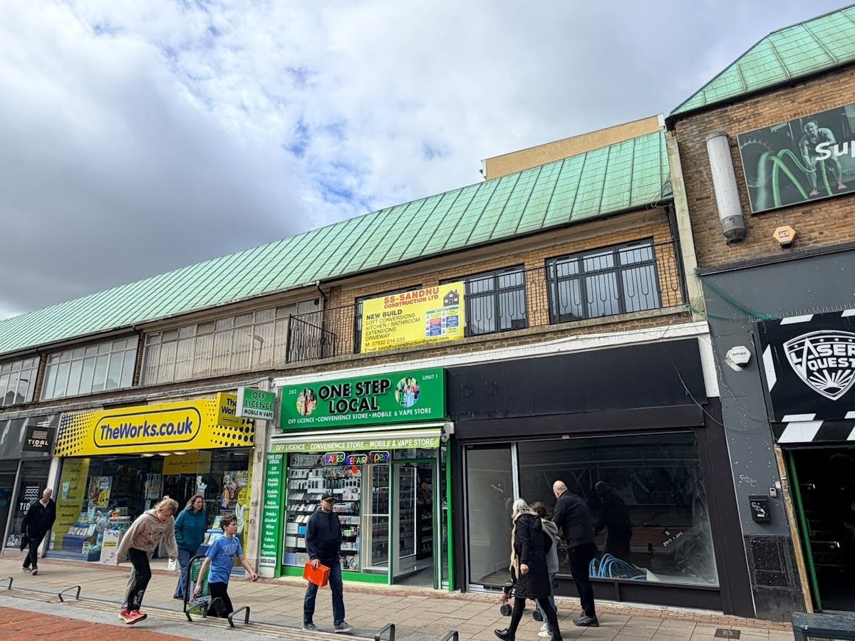 Marlowes, Hemel Hempstead to rent Building Photo- Image 1 of 6