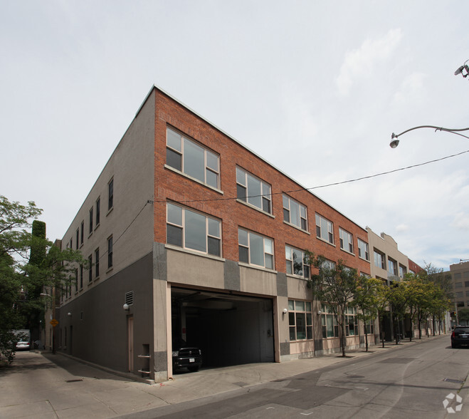 10 Alcorn Ave, Toronto, ON for rent - Building Photo - Image 2 of 4