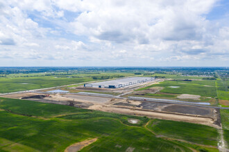 Cornerstone Pkwy, Grayslake, IL for sale Building Photo- Image 1 of 8