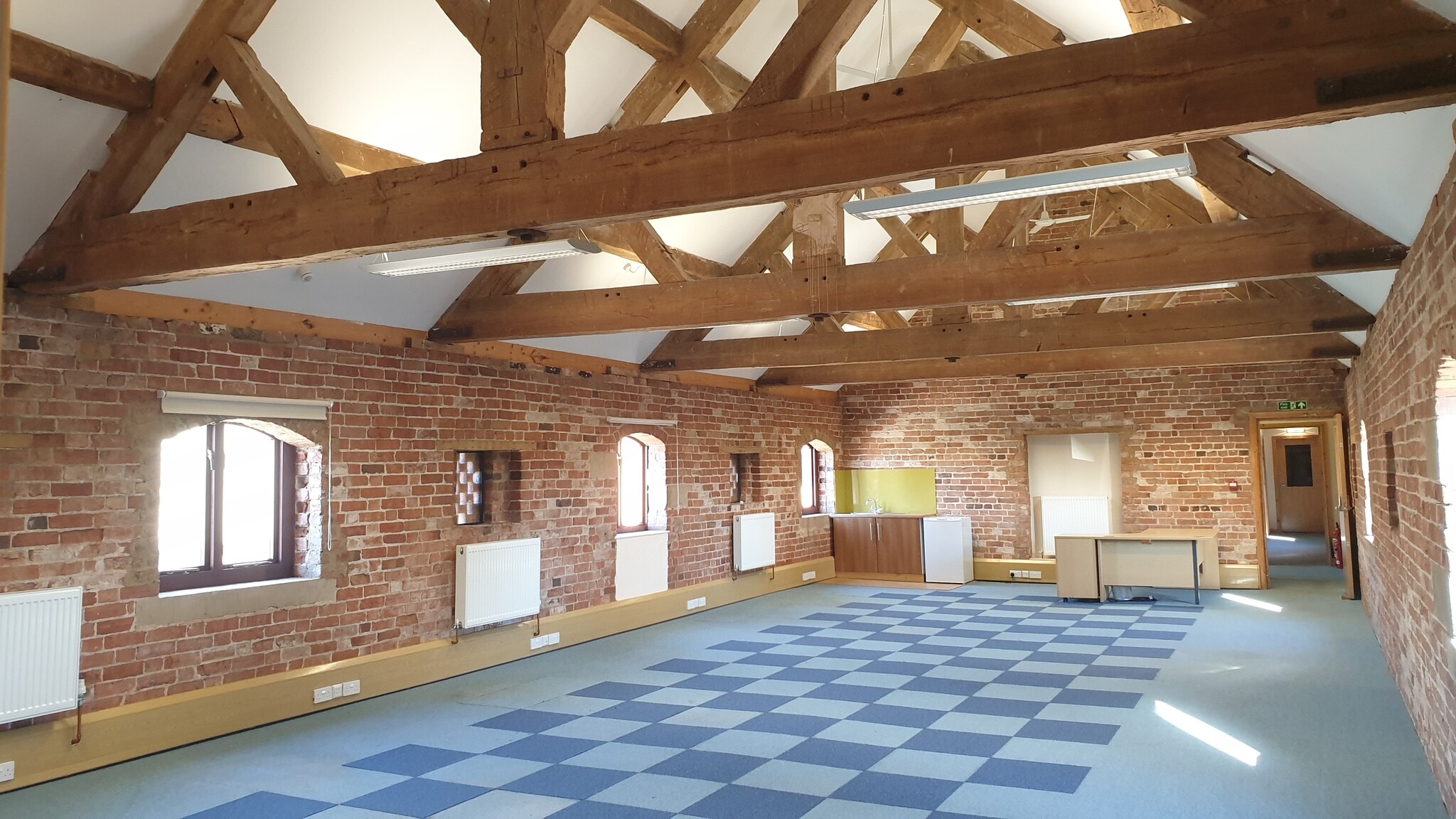 Combermere, Whitchurch to rent Interior Photo- Image 1 of 2