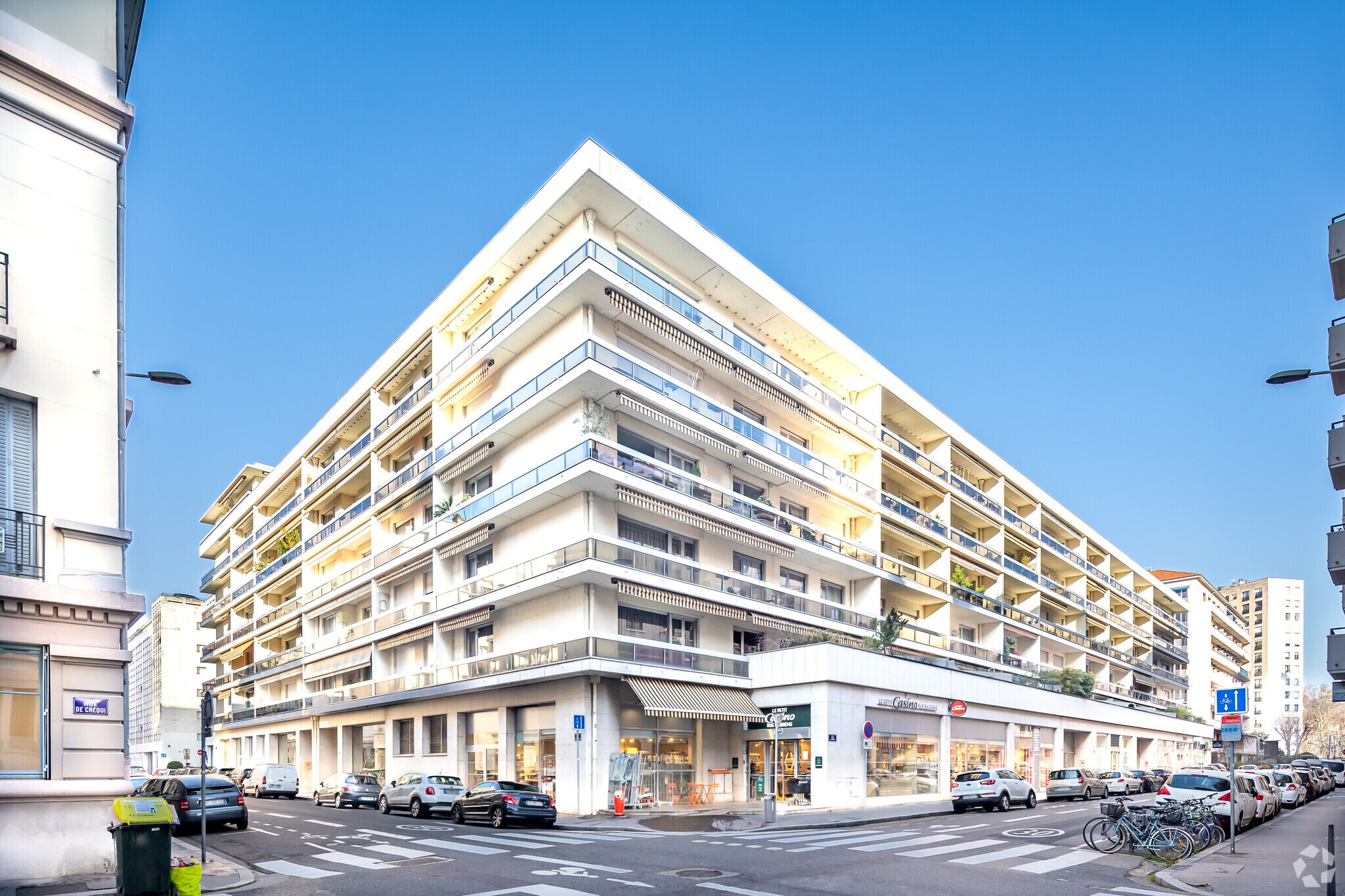 Build-to-Rent in Lyon for sale Interior Photo- Image 1 of 5