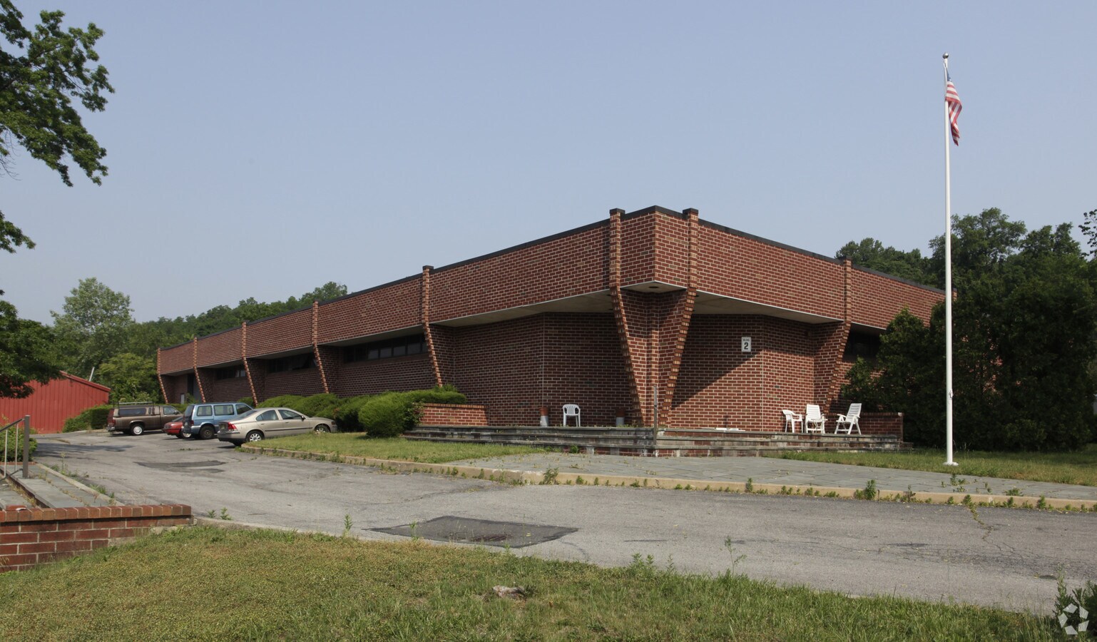 1 Garvies Point Rd, Glen Cove 11542 UK