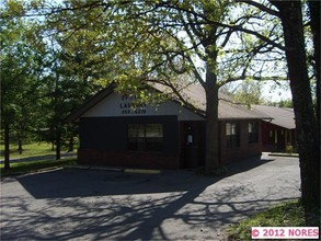 1300 N Jones Ave, Tahlequah, OK for sale Primary Photo- Image 1 of 1