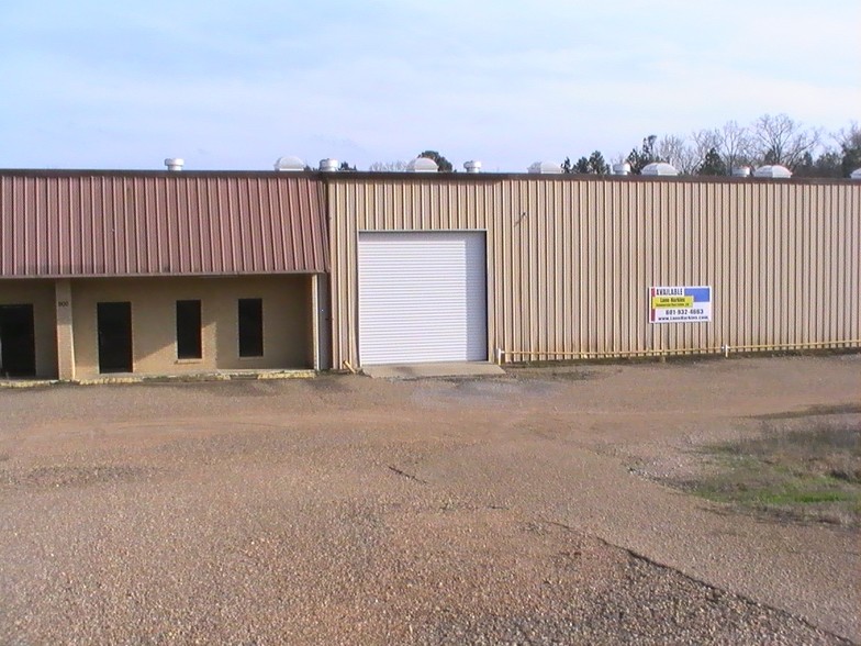 900 Highway 475, Pearl, MS for sale - Building Photo - Image 1 of 1