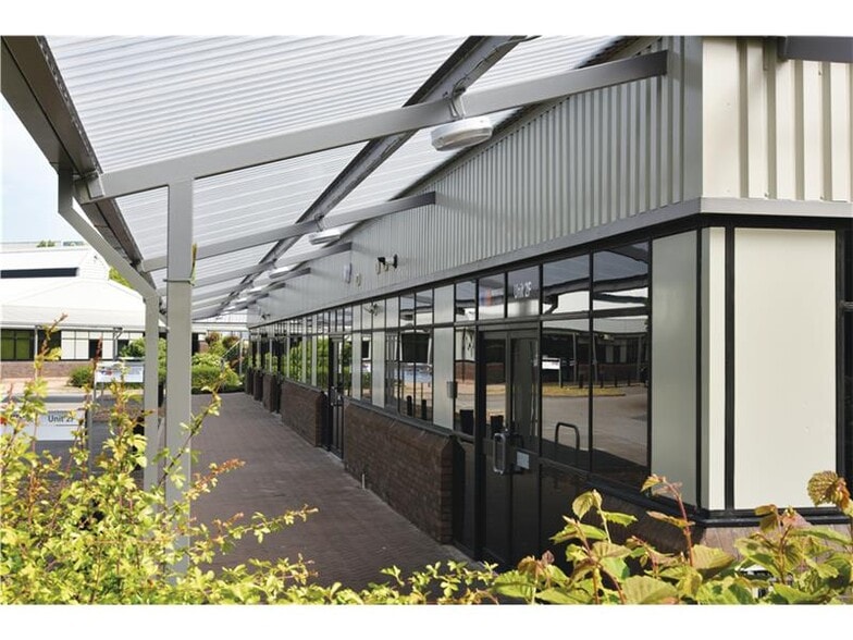 Wavertree Blvd S, Liverpool to rent - Building Photo - Image 3 of 16