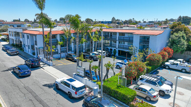 1020 Manhattan Beach Blvd, Manhattan Beach, CA for sale Primary Photo- Image 1 of 1