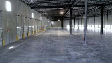 3175 Park of Commerce Blvd, Homestead, FL to rent Building Photo- Image 2 of 6