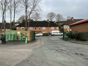Station St, Leek to rent Building Photo- Image 2 of 8
