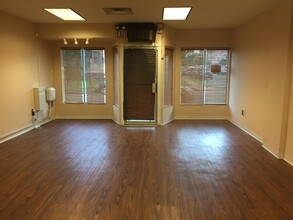 86 Overlook Ave, Belleville, NJ for rent Interior Photo- Image 2 of 5