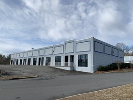 7,000 sf Office/Warehouse - Commercial Property