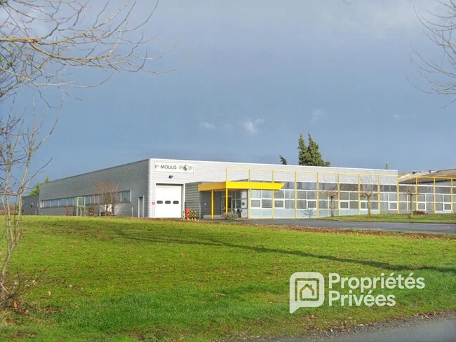 Vente Entrepôt 1 305 m²