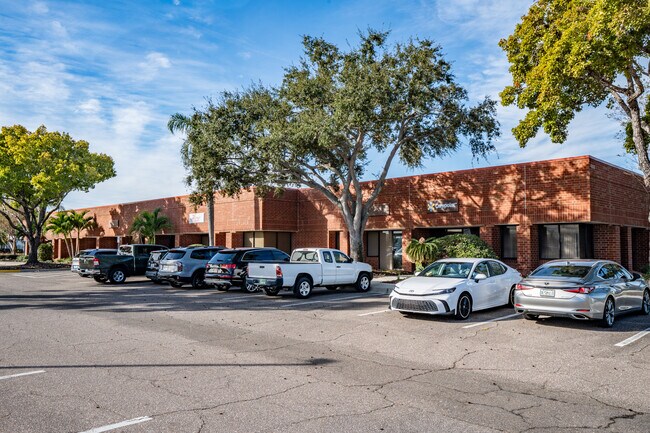 More details for 4900 Creekside Dr, Clearwater, FL - Light Industrial to Rent