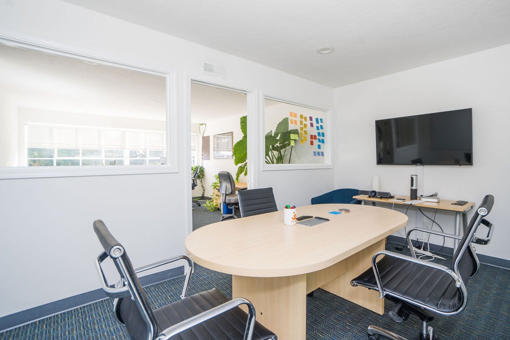 234 Marshall St, Redwood City, CA to rent Interior Photo- Image 1 of 5