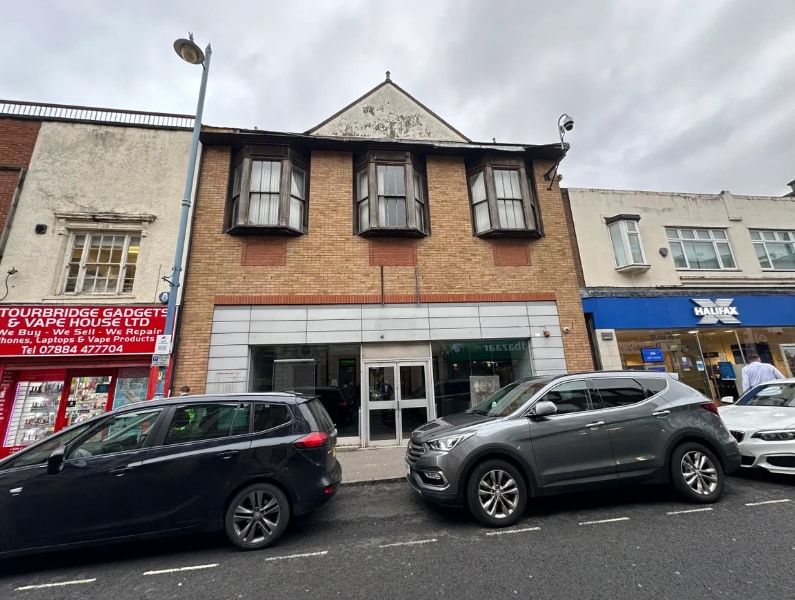 55 High St, Stourbridge to rent Building Photo- Image 1 of 2