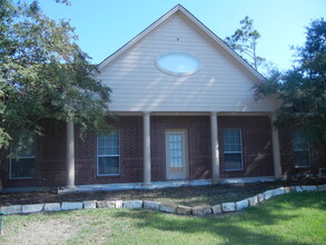 1700 FM 517 Rd E, Dickinson, TX for rent Building Photo- Image 1 of 9