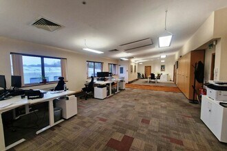 Stroudley Rd, Basingstoke to rent Interior Photo- Image 1 of 3